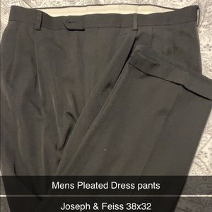 Joseph and Feiss Mens Dress pants 38x32 Black
